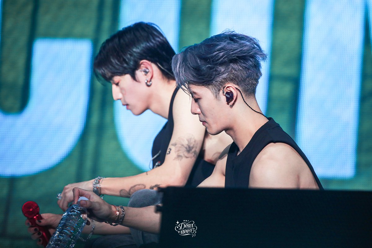 deardeer73's tweet photo. #GOT7HOMECOMING 
#GOT7_HomecomingDay2

💗

#MARKSON #JARK https://t.co/GWrFrA1nq4