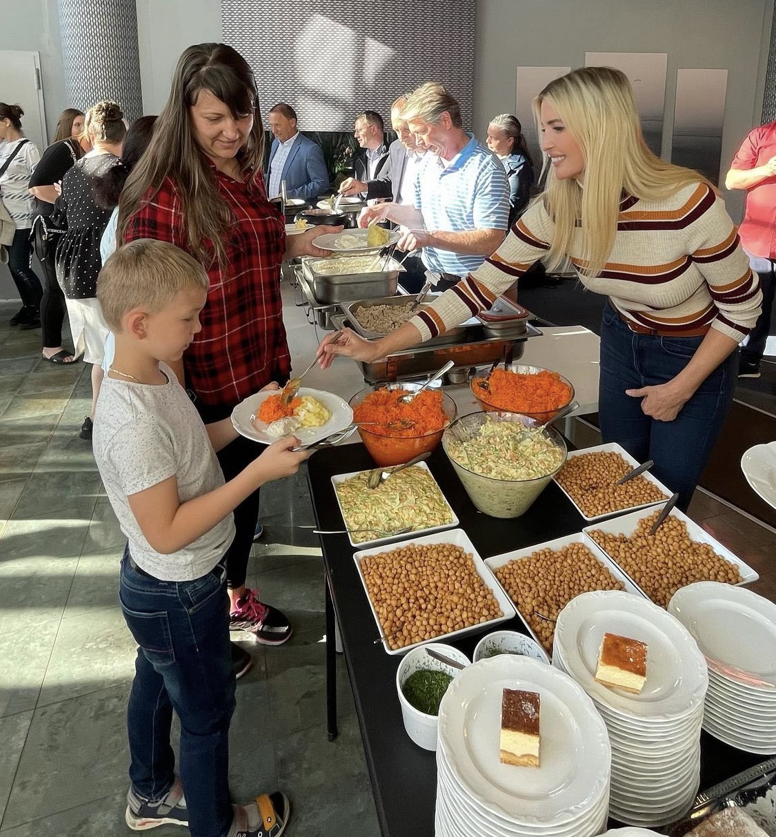 Mystery Solvent على تويتر "What is the name of Ivanka’s new restaurant