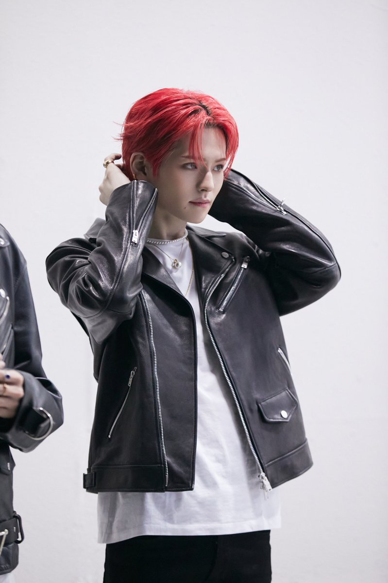 YSHR_18's tweet photo. [YOSHI 🐯] '다라리 리믹스' 비하인드 컷 대.방.출. ★ 

#YOSHI #요시 #TREASURE #트레저 #THE_SECOND_STEP #CHAPTER_ONE #DARARI_REMIX #다라리리믹스 #YG https://t.co/abORKVSy9R