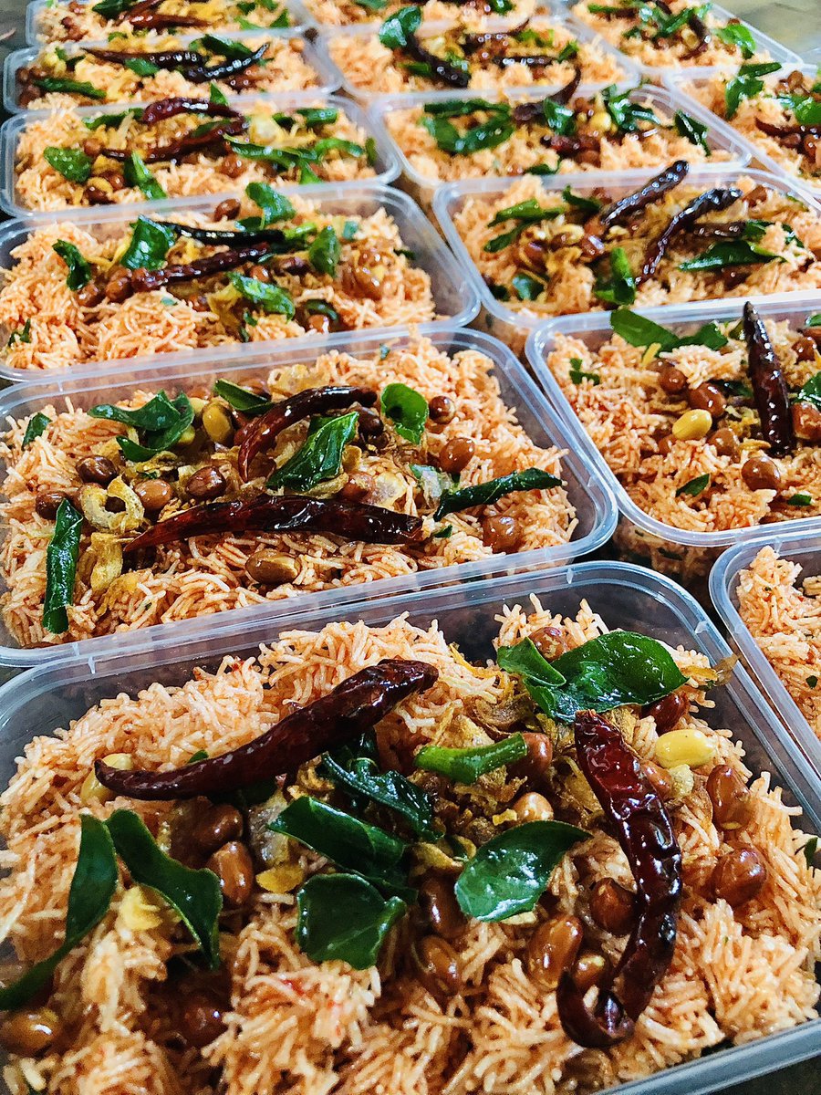 ขอเปิดรับออเดอร์ หมี่กรอบคุณยาย 🚛📦 รอบส่งวันที่ 28/5/65 นี้ค่า 

☘️ราคากล่องละ 40 บาท ซื้อ 6 กล่อง ค่าส่ง 60 บาทค่ะ 

🍂 สนใจทัก DⓂ️ นะคะ🙏🏻

ฝากรีทวิต ด้วยนะคะ ขอบคุณค่ะ ☺️