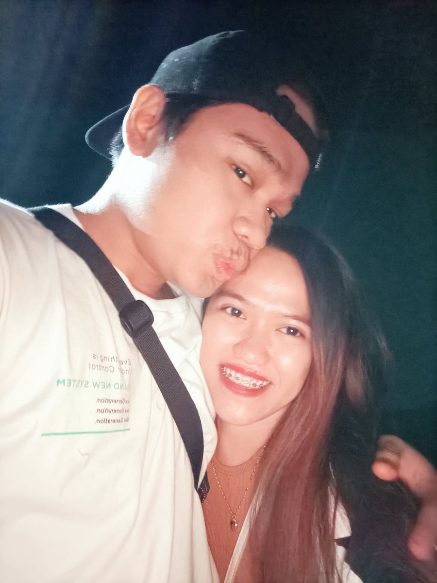 rienaaamd's tweet photo. 5/22/2022

i love you! @apexgelo 🤍 https://t.co/WGHITwswGh