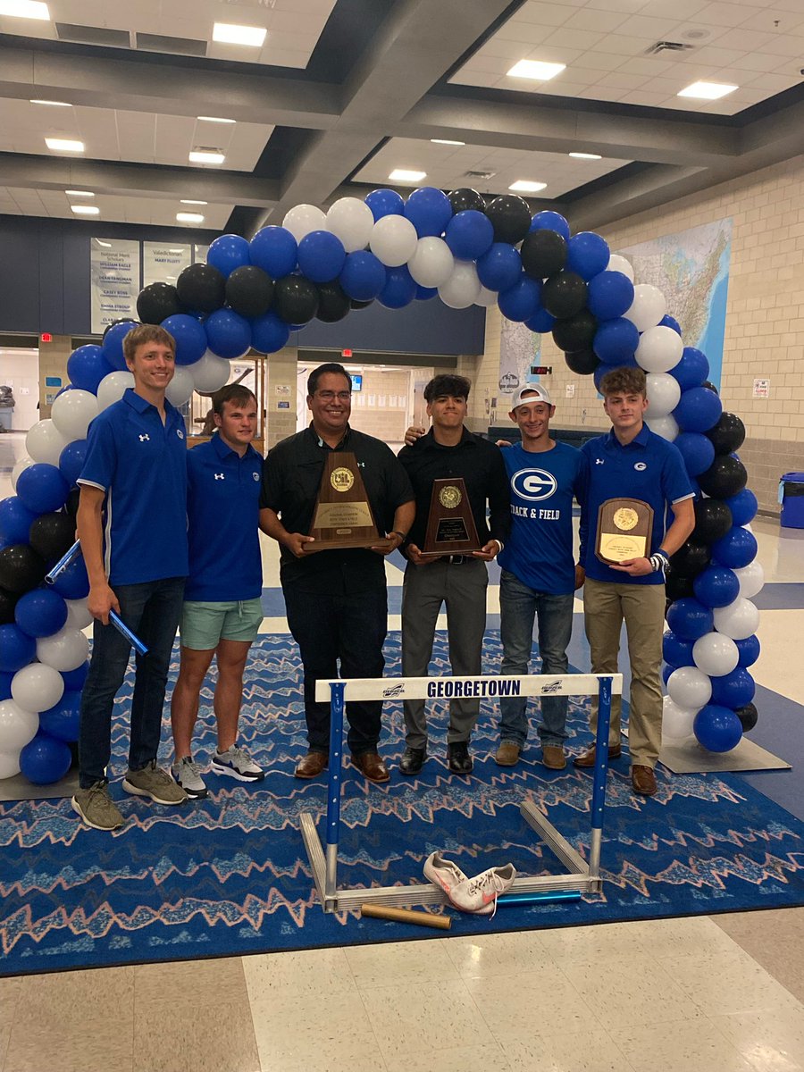 CoachJAguirre's tweet photo. Got to catch the tail end of the Georgetown Track Banquet and got to tell these kids one last time how much I appreciate them, am grateful for them and love them. We set out a goal to make it to state, they bought in and did it. What a way to spend my last hours in Georgetown https://t.co/MUUAnd4AnP