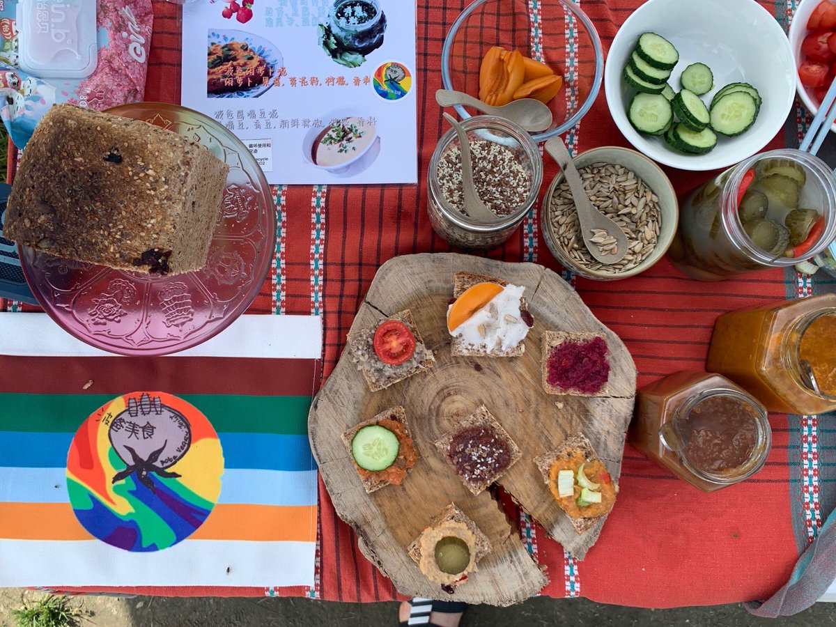 MaciejKoterba's tweet photo. I want to share my conceptual #nftart with you. Iβm #veganforlife, I cook and bake in my #nftkitchen . Welcome to enjoy my #carbfreenft. Iβm passionate #nftcollector . #tezoscommunity #mwbwahmwg https://t.co/9WjCOv0okN / https://t.co/WoWSrjoEPh https://t.co/zopB8MATUf