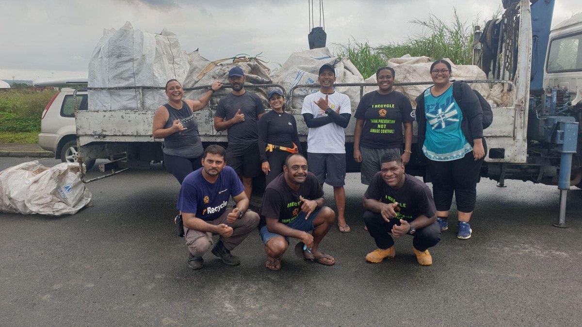 IUCN_Oceania's tweet photo. As we celebrate #BiodiversityDay, we are reminded of the connectn btn people &amp; the intricate web of life. In collabtn with Suva Harbour Foundation &amp; @SuvaSUPers, #SCC and #WasteRecyclersFiji - IUCN was part of a clean-up campaign in Vatuwaqa, Suva. ⬆️1 ton of trash was collected. https://t.co/EMhS41IjrZ
