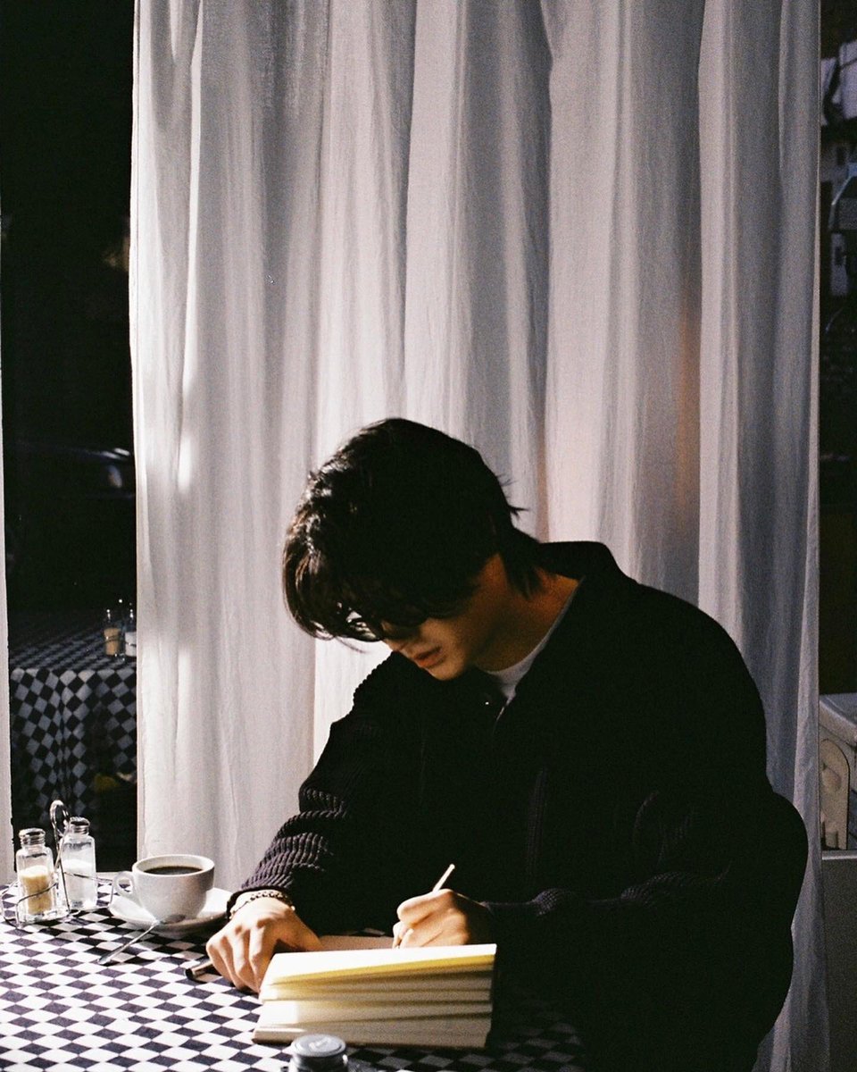 jaebumpics's tweet photo. boyfriend!! https://t.co/Y7QafkpYNV