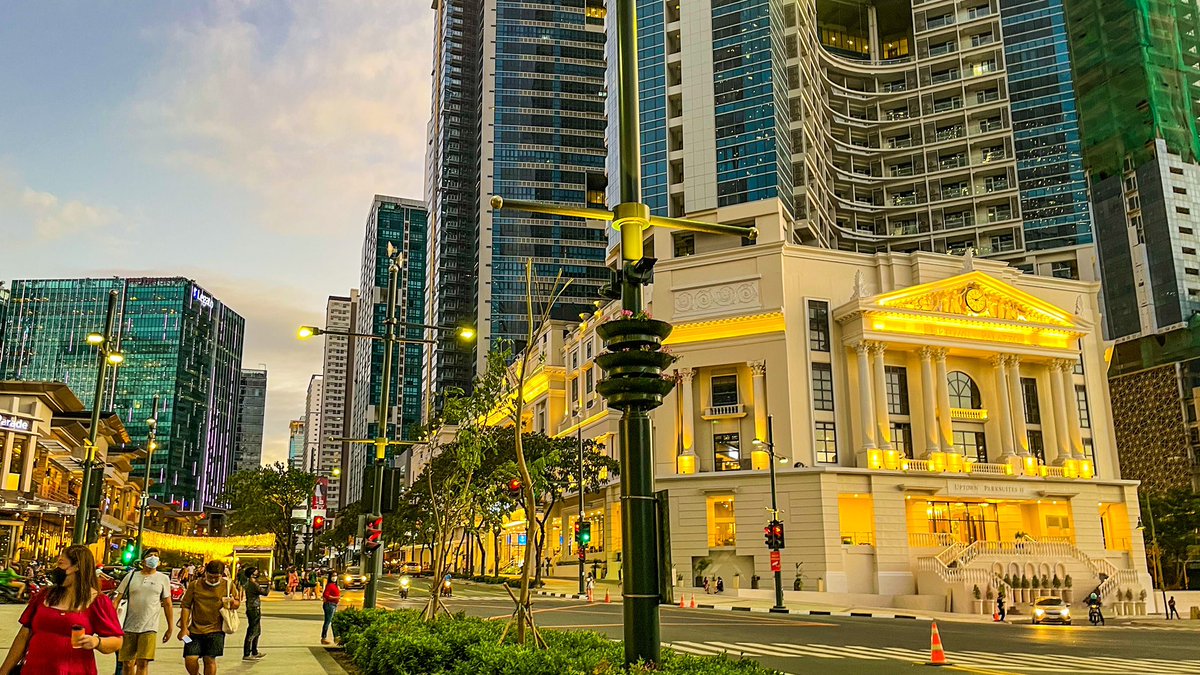 wanderfulsteps's tweet photo. ♥️ [4K] UPTOWN BONIFACIO 2022 Bonifacio Global City Taguig PH
https://t.co/3zwM6hhCke ♥️ https://t.co/DgR15H0I65