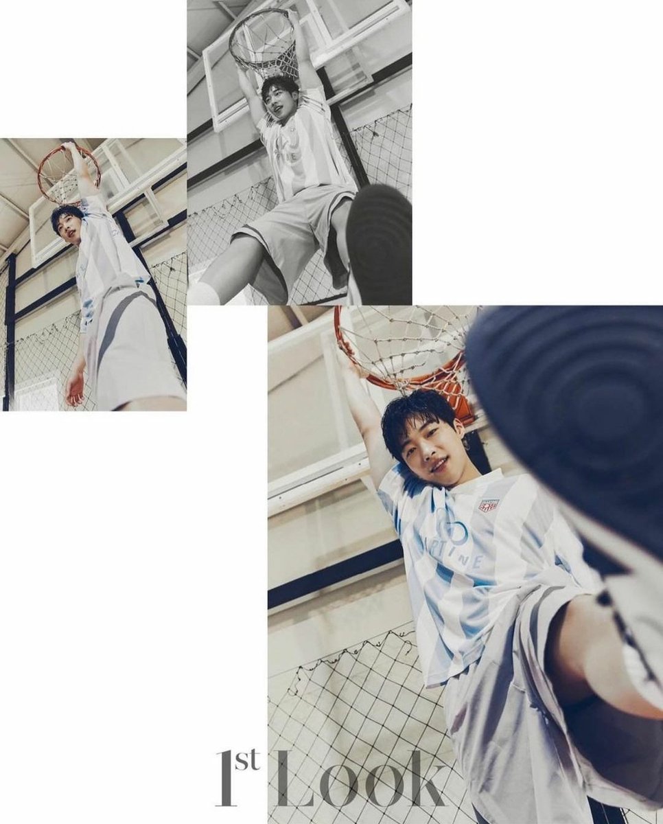 BlackgirlSeoul's tweet photo. Wonderful Woo Do Hwan is back with a pictoral for 1st Look Magazine and Song Rae CAN NOT wait to get her copy!!! 😁😁👍🏾😍🔥🥵
#1stLook #WooDoHwan #HuntingDog #PostDischarge https://t.co/WU2MyiyUW8