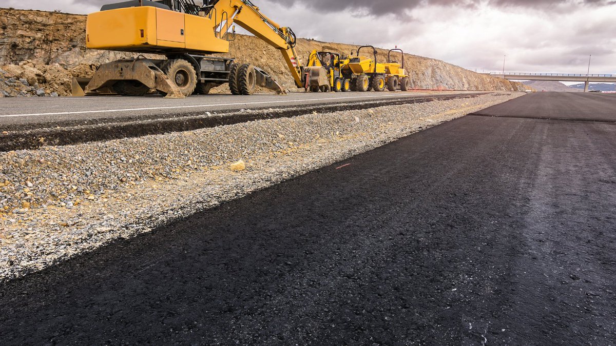 projects_today's tweet photo. BRO conducts final break through blast of #Nechiphu #Tunnel

Read More: https://t.co/0Ht7nnLizd 

@projects_today #news #updates @BROindia #tunnel #NechiphuTunnel @ArunachalCMO @rajnathsingh #SCADA #Roadways https://t.co/jN5X7oQOOq