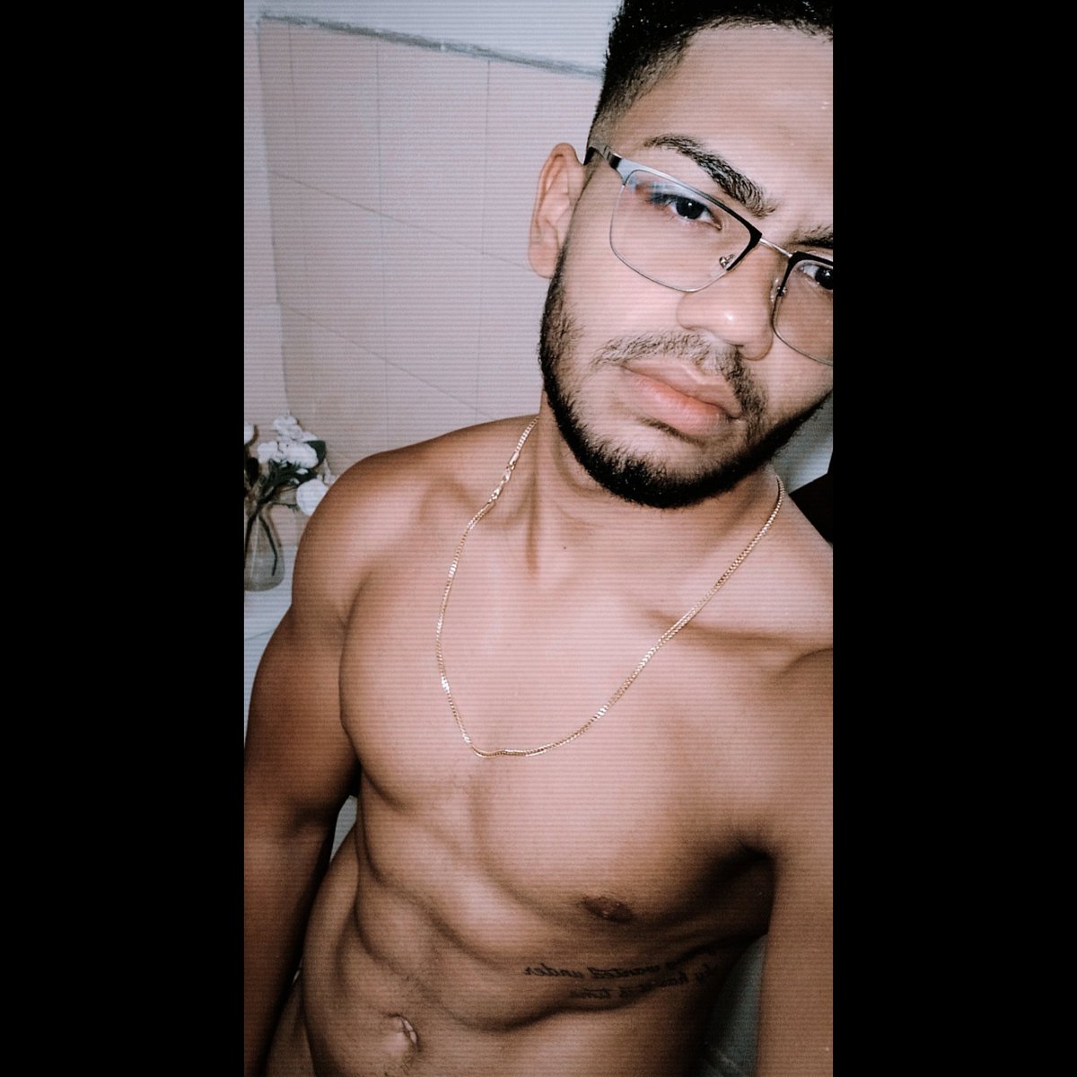 Juanda_0828's tweet photo. #NuevaFotoDePerfil https://t.co/kTzO2g6ihF