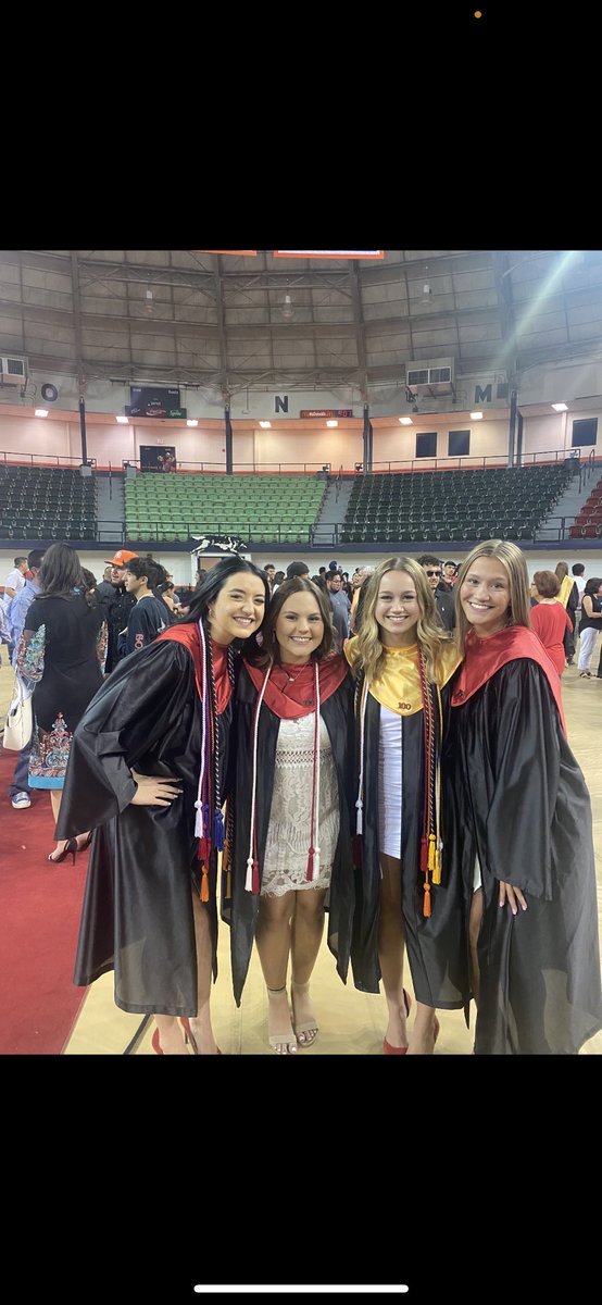 macaela rose.🤍 tweet media