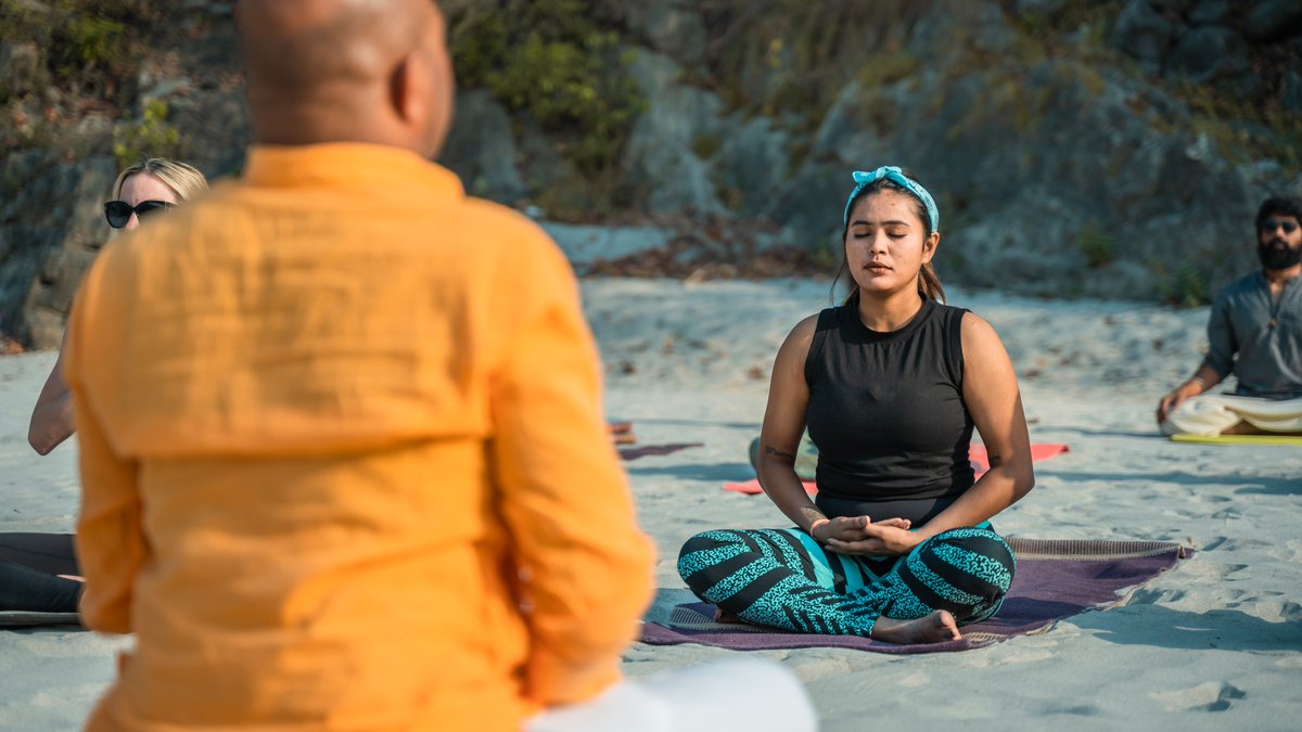 “Yoga is the ultimate practice. It simultaneously stimulates our inner light and quiets our overactive minds. It is both energy and rest. Yin and Yang. We feel the burn and find our bliss.” — Elise Joan