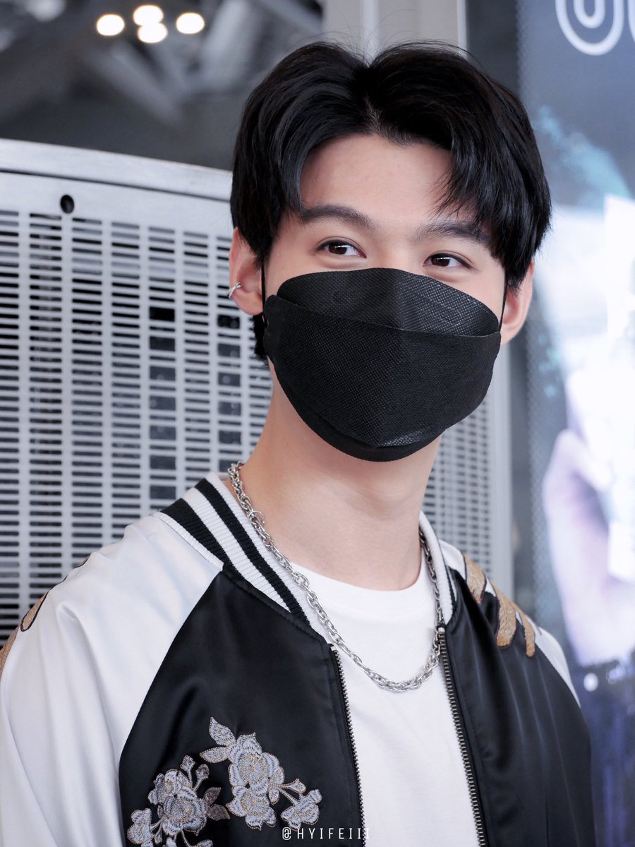 เดินทางปลอดภัยนะคะคนเก่ง
บุญรักษา คุณพระคุ้มครอง

🤍

BABYSAINT GO SWISS
#ส่งคุณชายเซ้นต์ไปสวิต
#Saint_sup #MingEr