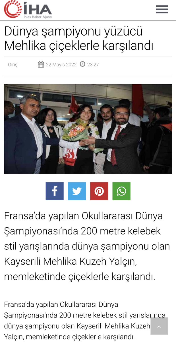 kmarasdogakoleji (@kmarasdogakolej) on Twitter photo Dünya Şampiyonu Öğrencimiz Mehlika Kurucumuz Sayın Uzm. Dr. Halil Gürsoy bey tarafından Havaalanında çiçeklerle karşılandı.
<a href="/drhalilgursoy/">Halil Gürsoy</a> Dünya Şampiyonu Öğrencimiz Mehlika Kurucumuz Sayın Uzm. Dr. Halil Gürsoy bey tarafından Havaalanında çiçeklerle karşılandı.
<a href="/drhalilgursoy/">Halil Gürsoy</a>