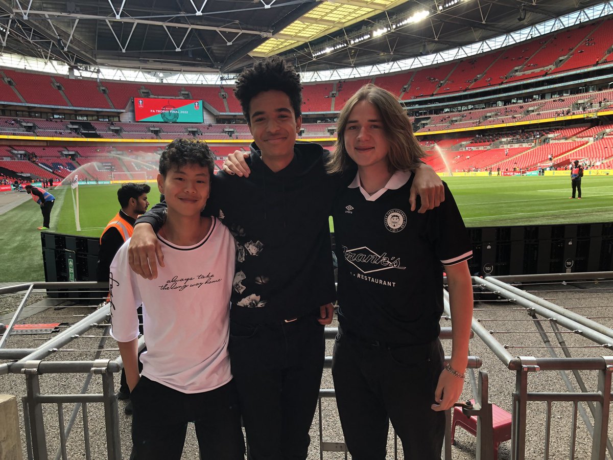 RHB_Boarding's tweet photo. The Boarders headed to Wembley Stadium on Sunday to watch the FA Trophy & FA Vase finals take place. We enjoyed some great seats in amongst the Bromley fans & this made for an exciting end to the afternoon as they beat Wrexham in the 2nd match! #inspiredboarding #iloveboarding https://t.co/HSmhGHm3HO