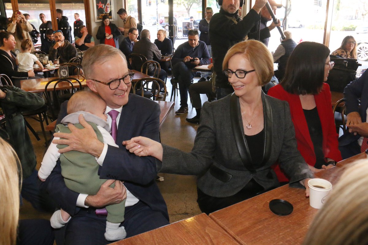 Mary Fallon tweet media