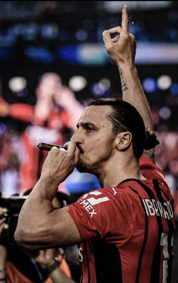 Nabil_Q_Z's tweet photo. بطل ايطاليا يصبح عليكم 🖤♥️ https://t.co/ooYFz2KPl3