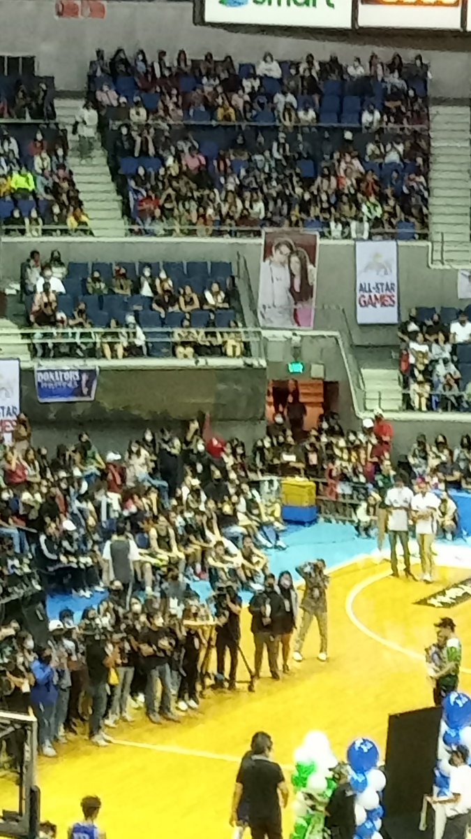 chaikrizzy's tweet photo. What matter is,ok Silang dalawa🧡🧡I went to araneta para mg cheer ky Tan naging bunos nlng sakin bilang Isang Ashtan na makita ko Ang mga babies ko na ok cla. Patuloy lng parin ako mg suporta ky Ash and Tan🧡🧡
#AshTan https://t.co/78CTQE3usb