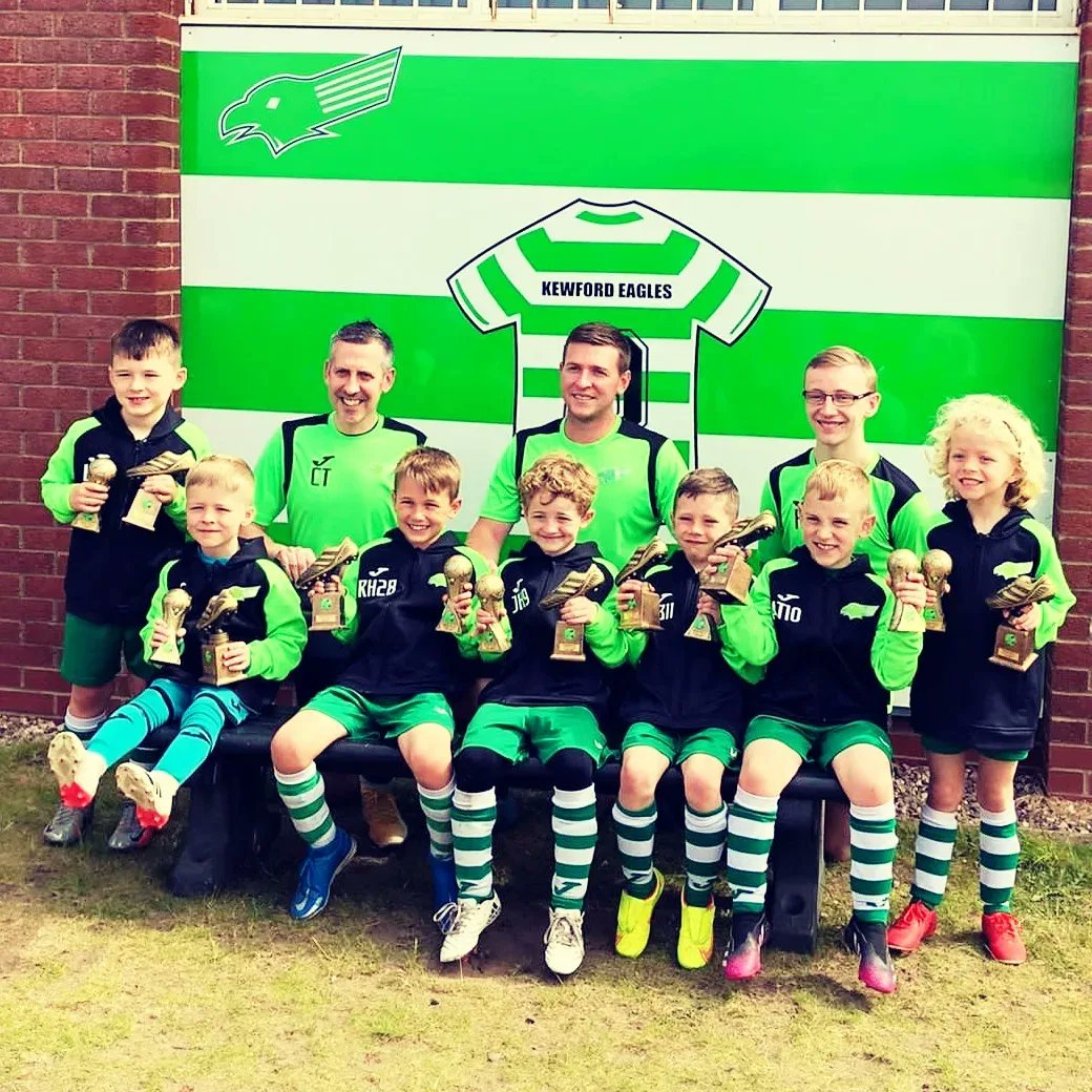 Season complete
What a season it has been
These little superstars have given me the best 1st year of coaching !
I started off the season doing this for my son Ryley,and I've ended the season with 6 more sons who I absolutely adore , and I've made some amazing friends ! 
💚🦅🇳🇬⚽