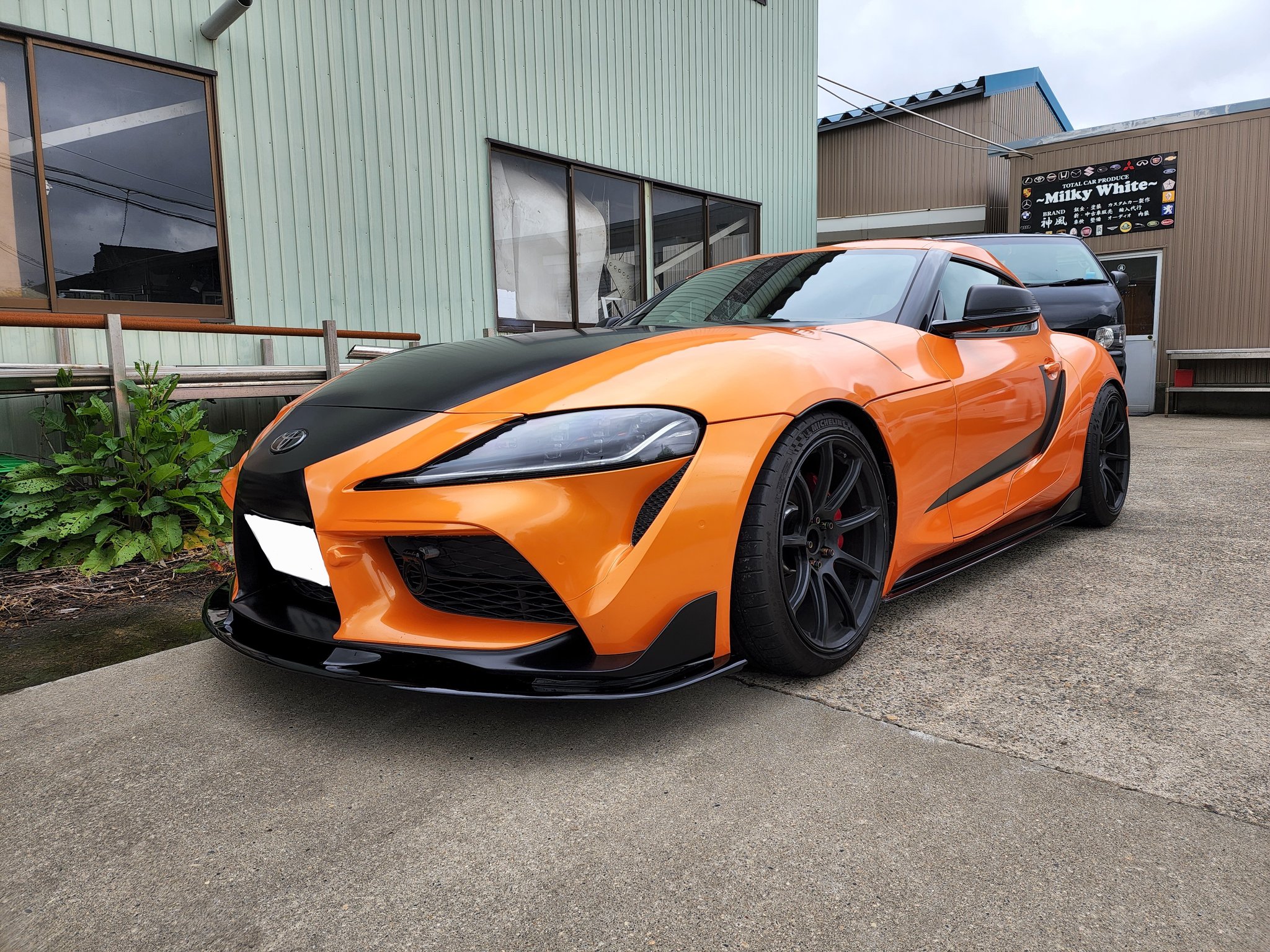 ライフ JC1 ミルキーホワイト 神風 フルタップ 車高調 抜け固着無し 神風』のブレーキや足回りでユーザーの満足度を極める！ワンオフ