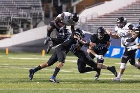 MatthewHenry03's tweet photo. After a great conversation with coach @CoachTaufaasau I’m honoured to announce I will be attending New Mexico Military Institute this fall. All praise be to the man above🙏🏾
#NMMI #onlythebeginning 

@PPIRecruits @BCollierPPI @EndzoneAcademy @49_academy @MataIoane https://t.co/iLJbU6d3fw