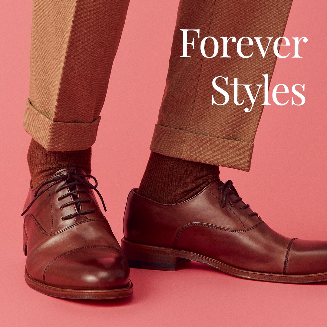 randbofficial's tweet photo. Bettering with age, premium waxy leathers construct our iconic dress shoes
#russellandbromley #RBSummer #RBMenswear #menswearmonday
https://t.co/DgeBhop9jZ https://t.co/xloS0NKvo6