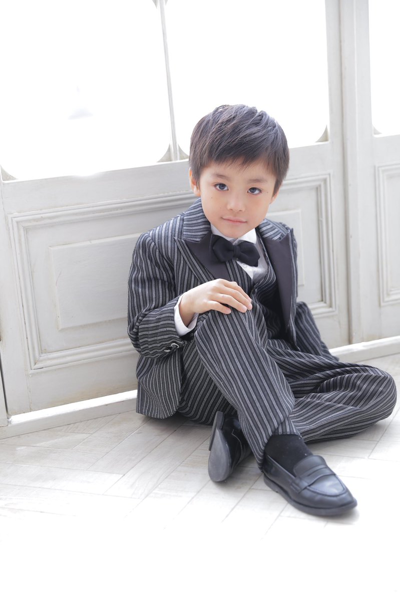 yukapi_xx's tweet photo. お久しぶりTwitter！！！
長男と次男の成長です。
1.2枚目長男
3.4枚目次男
ピカチュウの写真がもう6年前になってしまいました笑 https://t.co/zBSfdUctkj