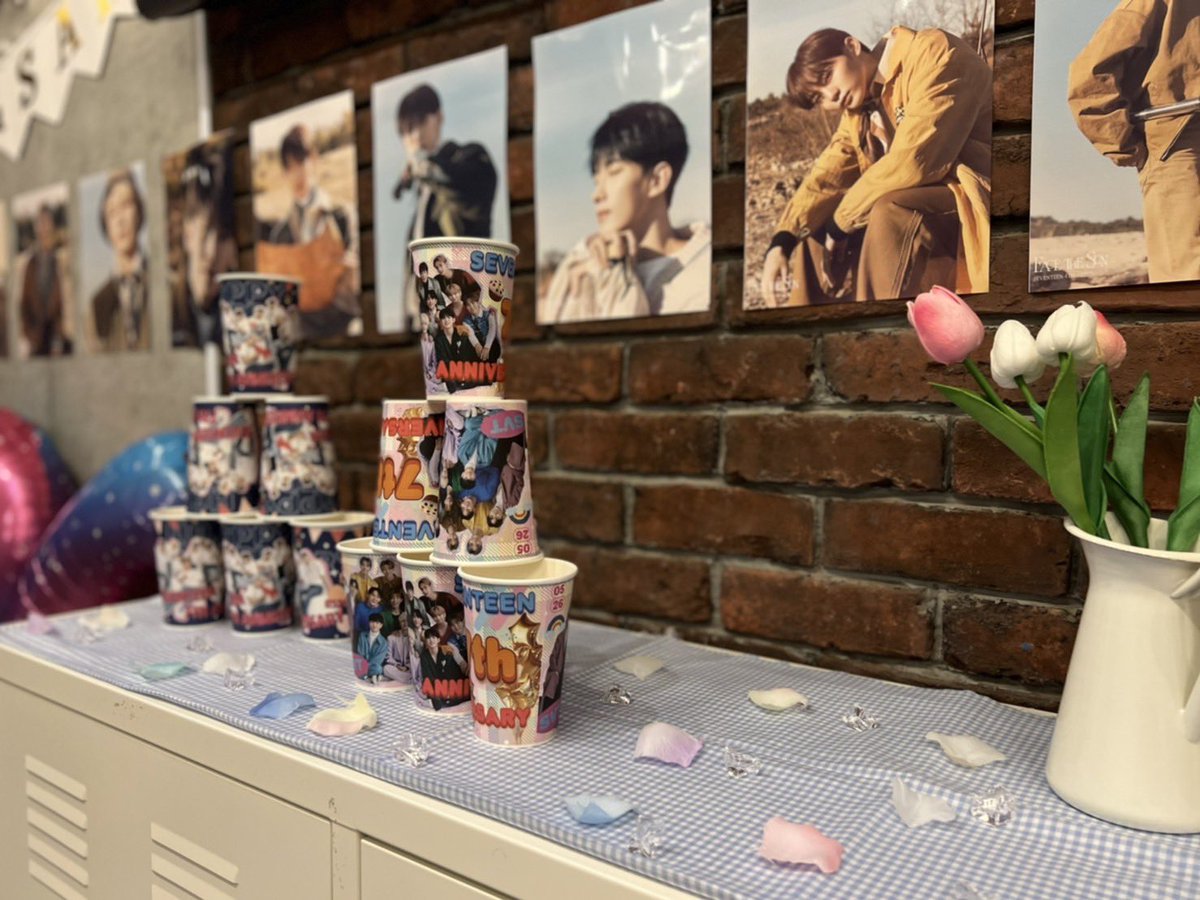 9wol CAFE tweet media