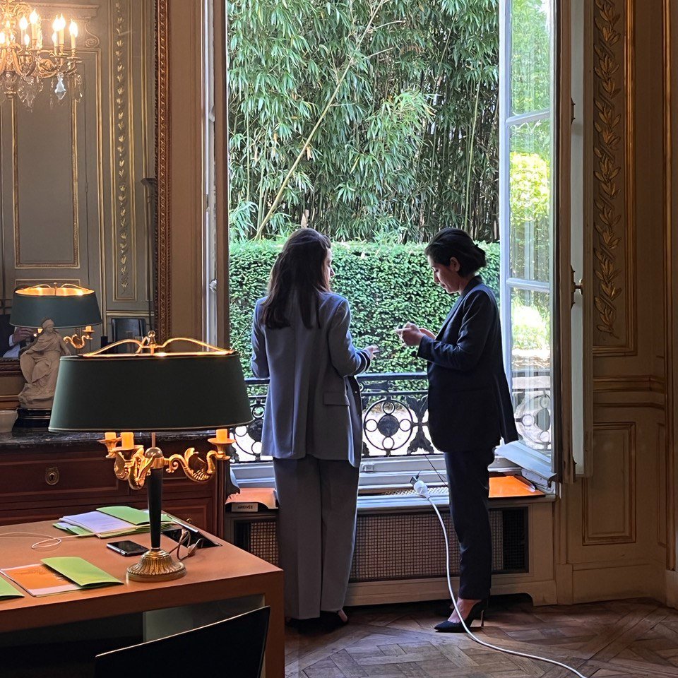 theasoulier's tweet photo. Fin de deux années au sein du secrétariat d'Etat chargé de la Jeunesse et de l'Engagement. 

Fière d'avoir été aux côtés de Sarah El Haïry, fière d'avoir fait partie de ce cabinet d'engagés ! 🇫🇷 https://t.co/j9S7Hi1qha