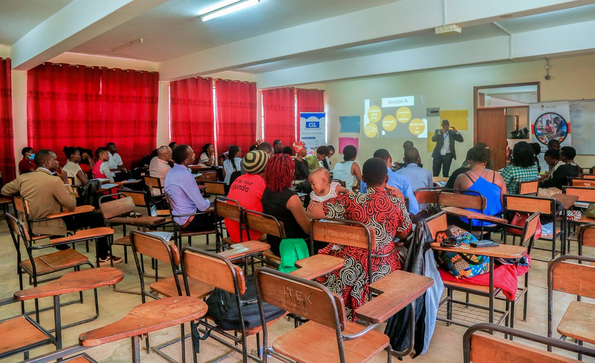 celesgroup's tweet photo. Still happening! Young Entrepreneurs training.

@YoungUgTours @Tourguidesforum https://t.co/Lz5IzKjvkM