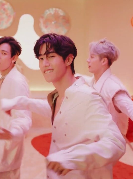 MARK TUAN????$&amp;@($*(÷*#&amp;%*=*$(=