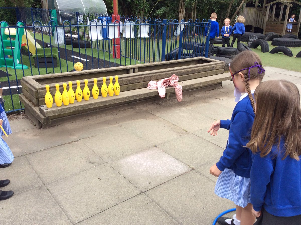 NRInfant's tweet photo. Reception have been building their number knowledge this morning 1๏ธโฃ2๏ธโฃ3๏ธโฃ4๏ธโฃ5๏ธโฃ6๏ธโฃ7๏ธโฃ8๏ธโฃ9๏ธโฃ๐ #oddandeven #numbers #bowling #EYFS https://t.co/Yk4ianH1Ec