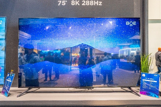 BoeTechnology's tweet photo. At #DisplayWeek2022 , visitors could get hands-on with BOE’s ultra-high refresh rate display products like 288Hz 8K TVs and 500Hz monitors, both the highest in the world. These products presented a stunning visual experience enabled by #BOE’s high-end LCD technology. https://t.co/HFW7OdyUVs