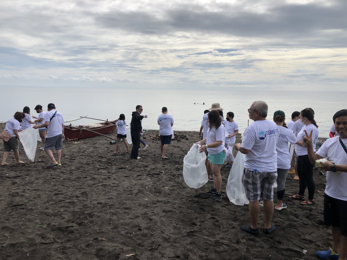 Oceanic_MS's tweet photo. Supporting our ESG and #OceansFirst sustainability strategy, our colleagues from the Oceanic Training Centre in Manila, organised on 21st May 2022 a beach clean-up, demonstrating our commitment towards the protection and conservation of our oceans.
#OceansFirst #ESG https://t.co/N9HfGNISjM