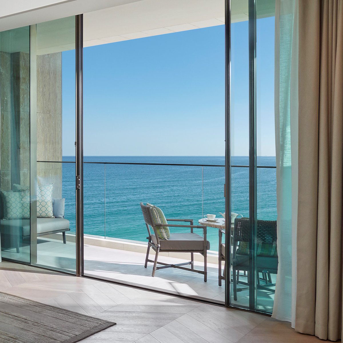 Take in the views

#MODubai #ImAFan #FanOfDubai #MandarinOrientalDubai #Dubai