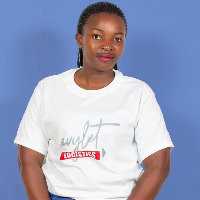 AvyletLogistics's tweet photo. Shopping with #Avyletlogistics feels this good!
Contact us to shop and make money transfers from China and get a #tshirt App/call us +86 18310432119 or visit the office, no.4 Aberdeen road Avondale Harare. 
#Avyletlogistics 
#convenience #BeyondBorders
@takemorem1 
@EsteemComms https://t.co/C6frUohZjq