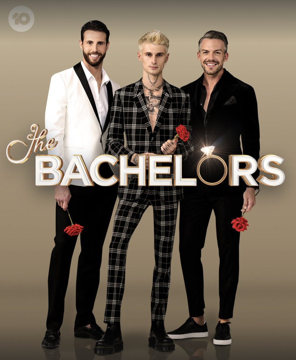 bonsoyflatwhite's tweet image. They truly personify the three, sheer extremes of men. Inspirational LinkedIn real estate agent. Bicurious Off Ya Tree piercer. And a man called Michael.