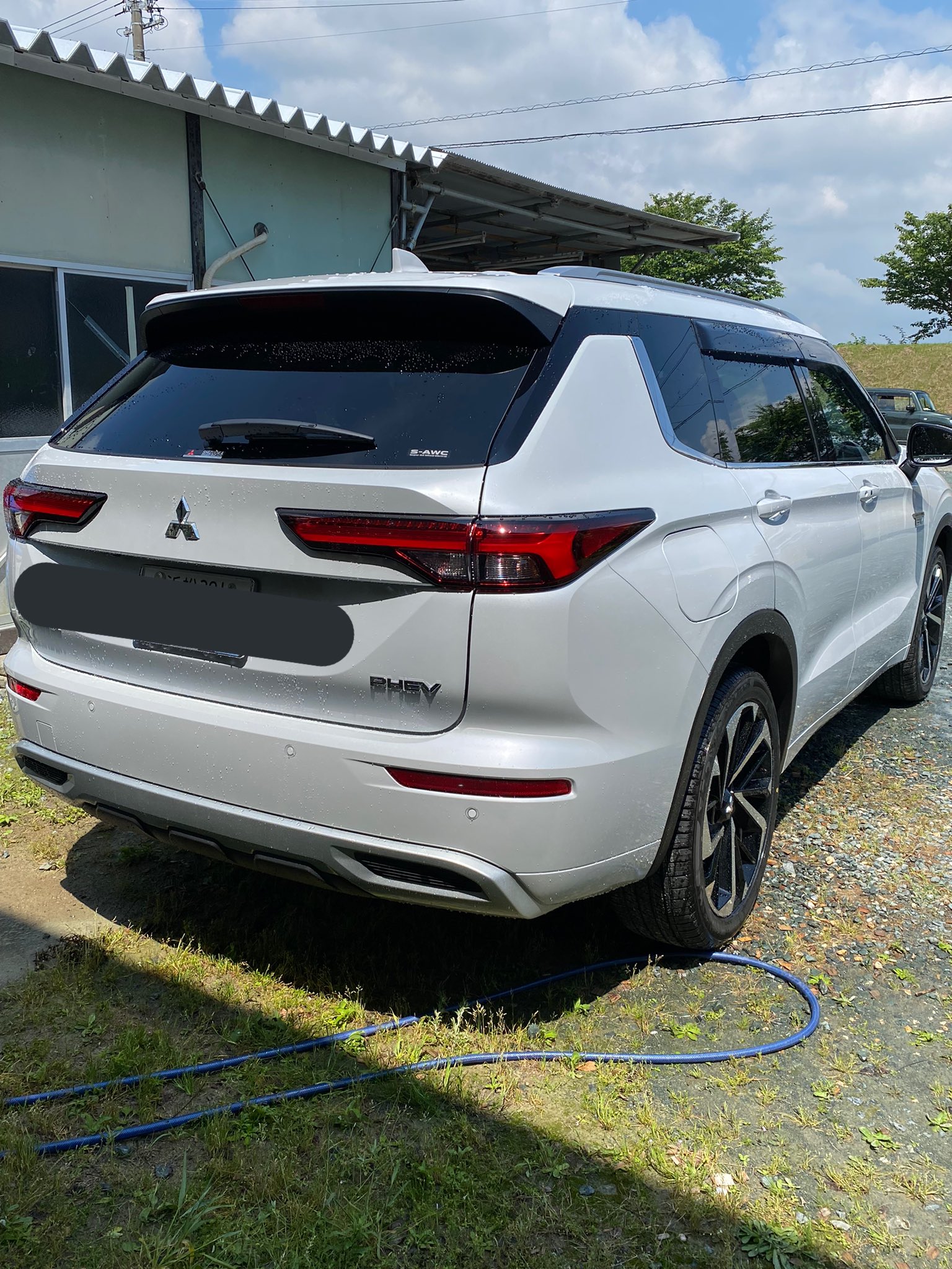 てくてく この角度本当にかっこいい アウトランダーphev T Co Qc4slzsrmf Twitter