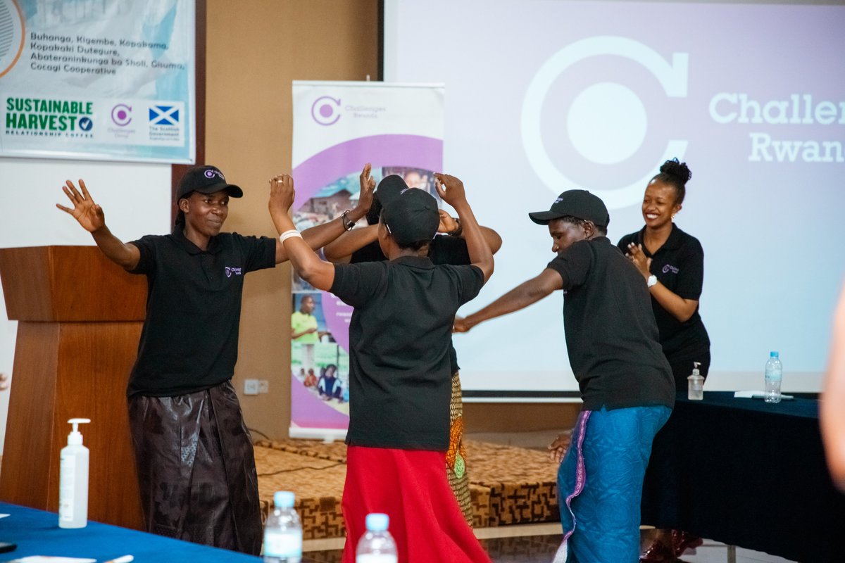ChallengesRWA's tweet photo. We  would like thank @SholiCoffee, @cocagicoops, @KOAKAKACOFFEE, Buhanga,Kigembe, Gisuma ,Kopakaki Dutegure and Kopakama cooperatives for their fruitful collaboration. https://t.co/e2cuEDOPv4