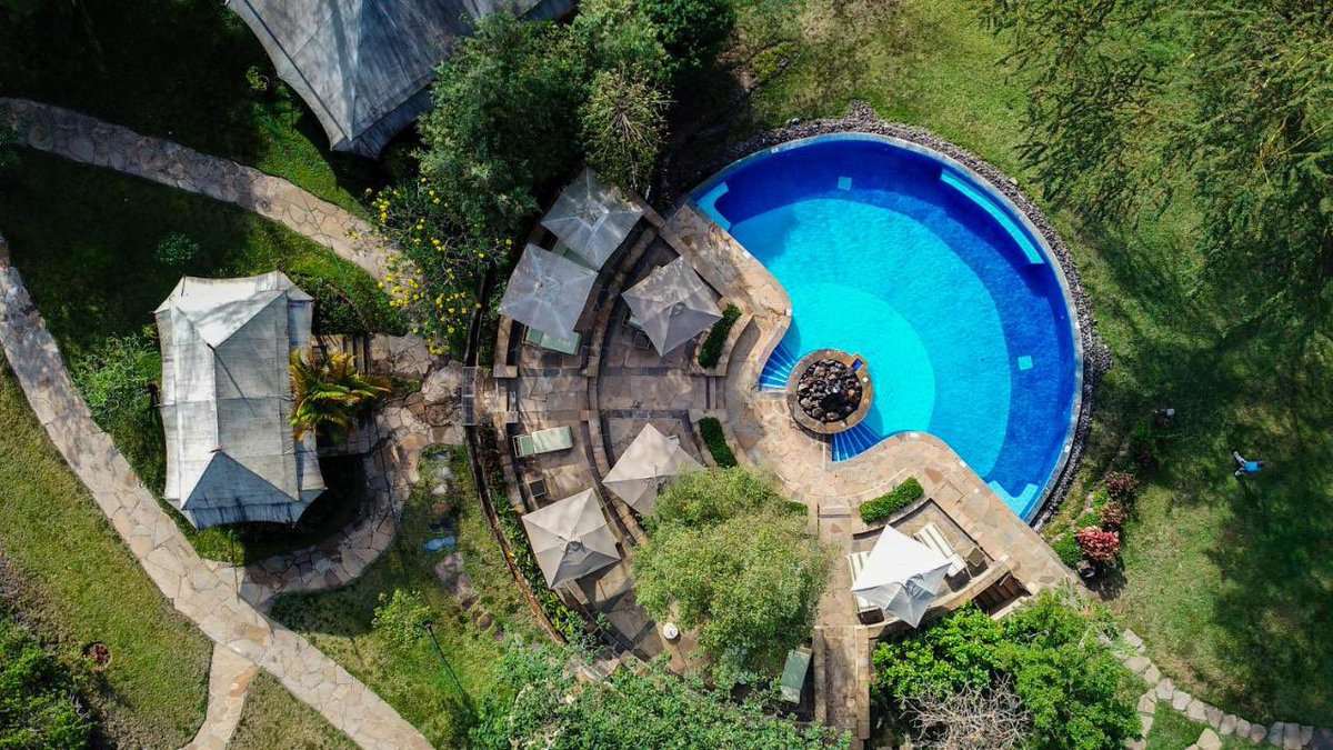 pinkanddaisytr1's tweet photo. Looking for a beautiful scenery for a quick getaway near the city? just a two hour drive from Nairobi, find this jewel, the Elementaita Serena Camp.
Get in touch: info@pinkanddaisytravel.com
#travel #nature #travelphotography #travellingtheworld #travelingram #exoticdestination https://t.co/efIGCDPXmh