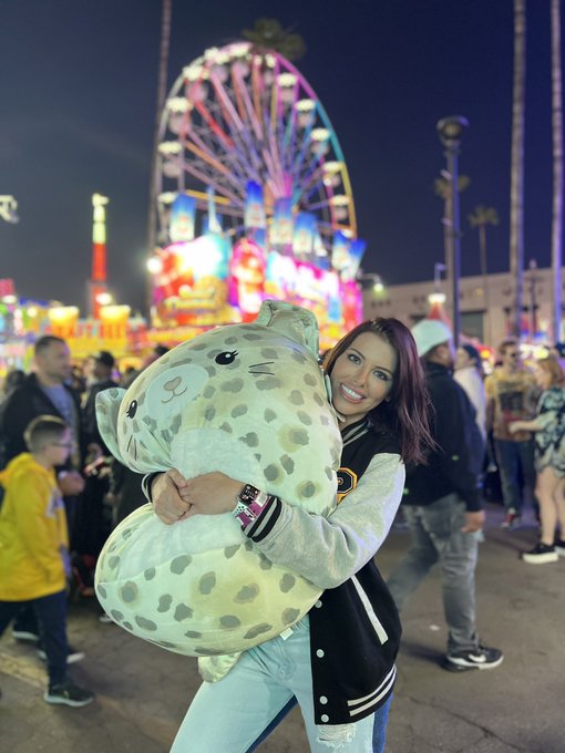 2 pic. I finally won something at the fair!! I feel this good luck charm will carry me to killing the