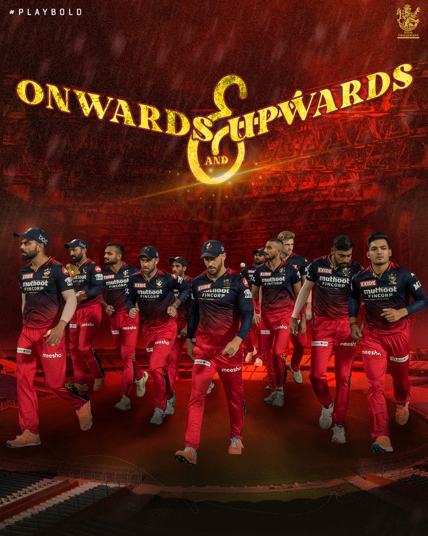 RCBTweets's tweet photo. The Royal Challengers are arriving in Kolkata. 🔜 ✈️

#PlayBold #WeAreChallengers #IPL2022  #Mission2022 #RCB  #ನಮ್ಮRCB https://t.co/CU8bUNx3Sd