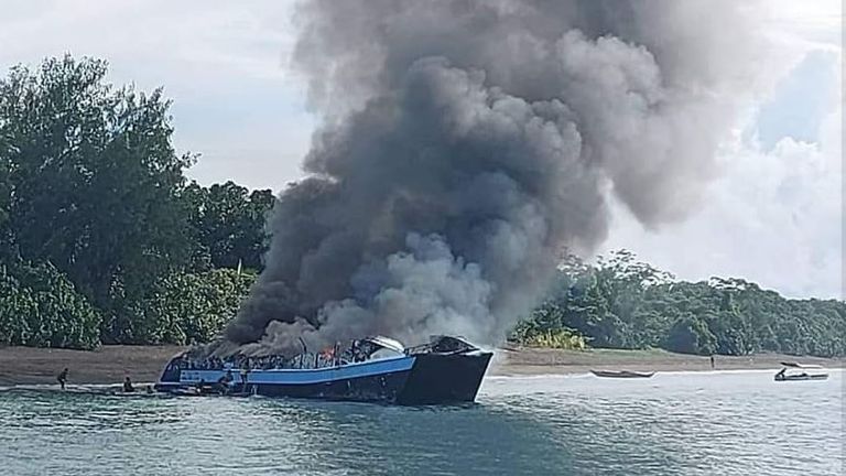 Philippine ferry fire: At least seven dead and 120 rescued after blaze | World News - The Madras Tribune 
#MadrasTribune #News #BreakingNews
https://t.co/fQHSQB3HCv https://t.co/9Kopmx7x4X