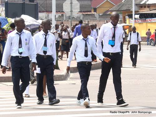 ProsperityTorch's tweet photo. L'éducation est la base de tout développement. Torch 💡 souhaite à tout finaliste congolais une bonne passation de l'épreuve du jour (dissertation) et bon travail ! #Torchforprosperity
#Minepsp #UnicefRDC https://t.co/iJyFy3Qca8