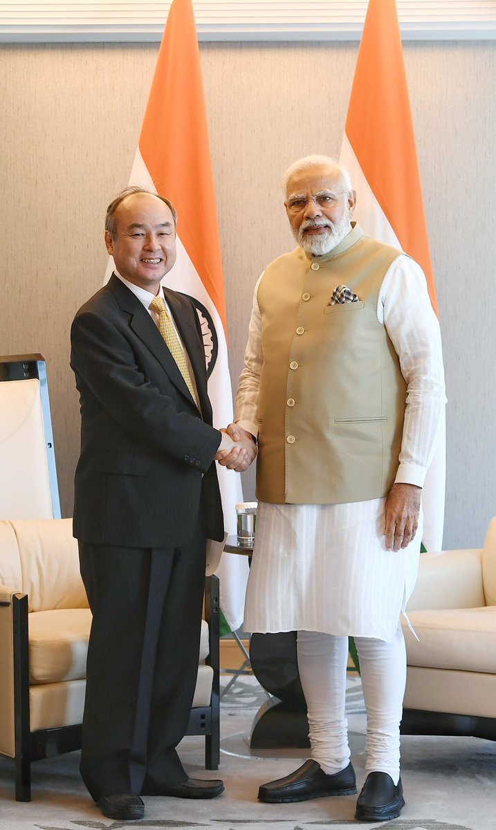 MEAIndia's tweet photo. Further propelling Japanese investments in India

PM @narendramodi met Founder @SoftBank_Group Masayoshi Son and commended Softbank’s role in India’s startup sector.

Discussions focused on Softbank’s future participation in India in technology, energy, finance, R&amp;D, etc. https://t.co/zVXG9YrQx3