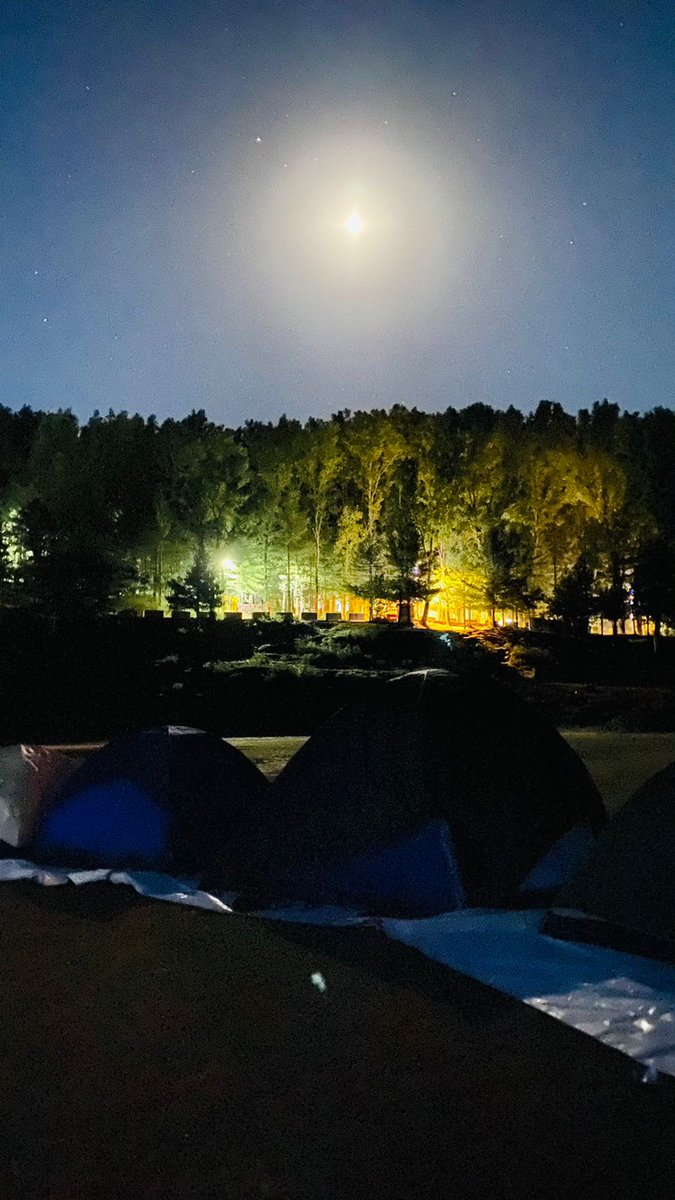 silverlinersorg's tweet photo. What's better than making time for great outdoors away from the hustle and bustle of city, spending time in the woods, sleeping on the ground under bright stars and making endless memories to remember!
#weekend #Camping #Murree #bhurbhan #vibes🏕️🌌 https://t.co/pB2k8lni6W
