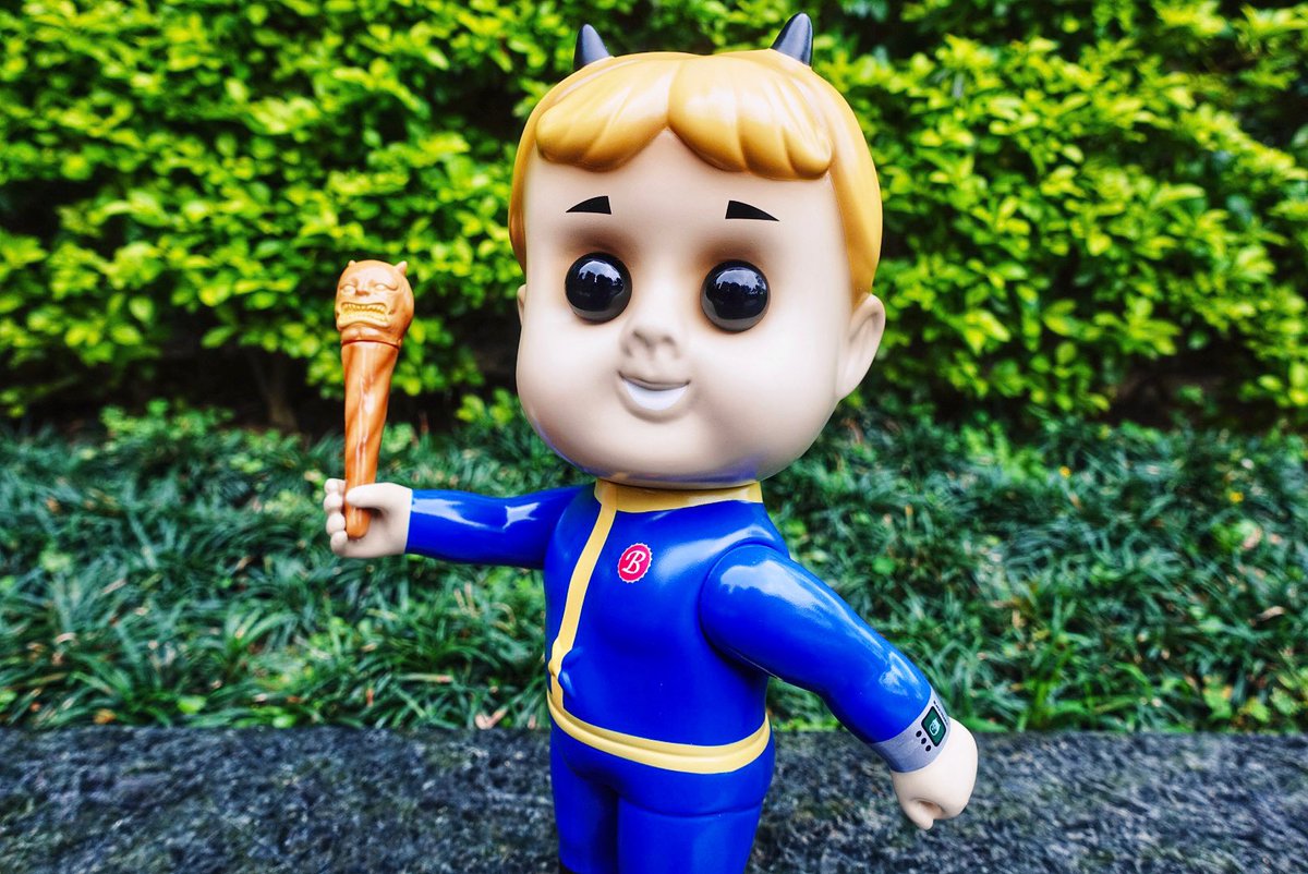 nick_01101's tweet photo. 我是HAPY~我是孩子王🎵😈
#blacepearlsjp #hapy #bighapy #sofvi #sofubi #toy #toycollector #cute @blackpearlsjp https://t.co/DxrXYPyJmx