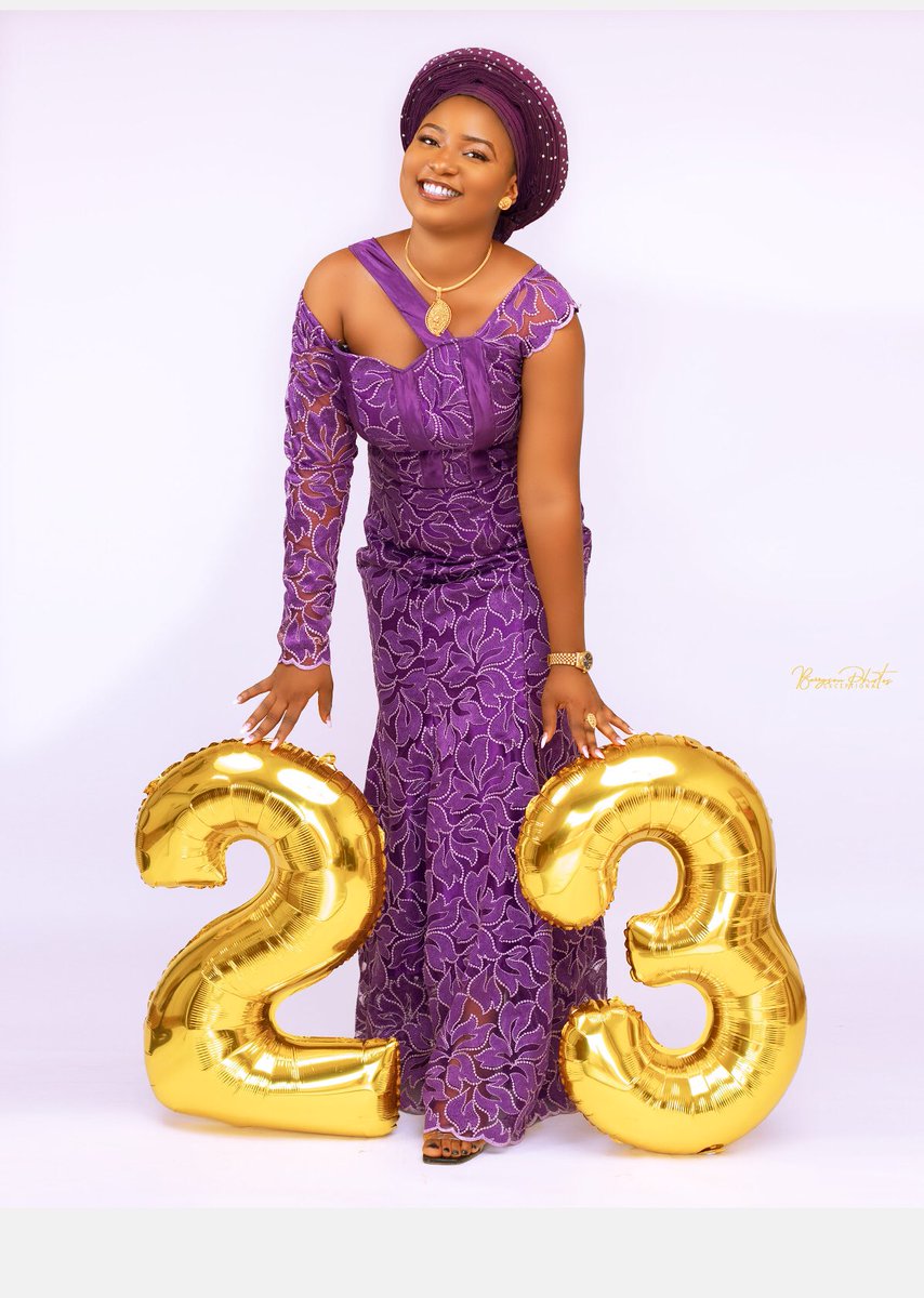 AlexandraAdeba2's tweet photo. It’s May 23rd and am 23 years old. It’s been God all the way @_Mayowa_Sam @dreal_sammy @SketoTolulope   #happytome #mzdimple https://t.co/Je1AC9V4tD