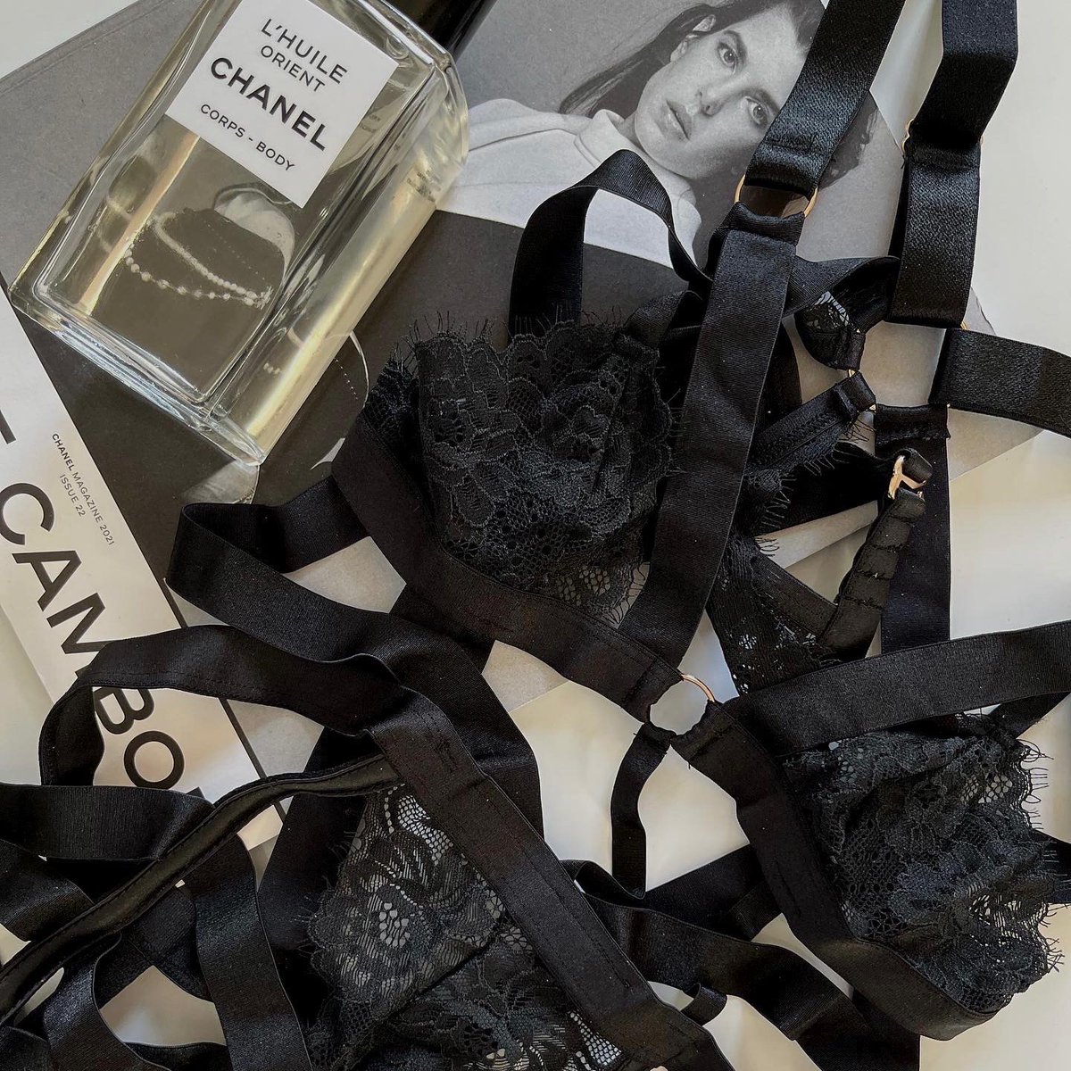 Hunkemoller's tweet photo. Sexy lingerie makes it all better! 🔥🖤 Discover our Private Collection now! > https://t.co/IFiuIPNsjV https://t.co/hPgcjXHOuq