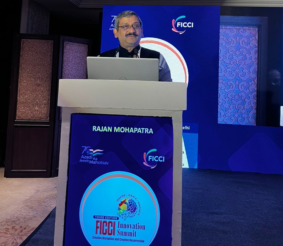DirHR_iocl's tweet photo. As @ficci_india's HR Committee Chair &amp; #IndianOil's HR head, I believe an innovative mindset is vital to rise above disruptions &amp; strategically leverage challenges to create future opportunities. Elaborated on this at the 3rd FICCI Innovation Summit's inaugural session in Delhi. https://t.co/w9zg3wriGZ