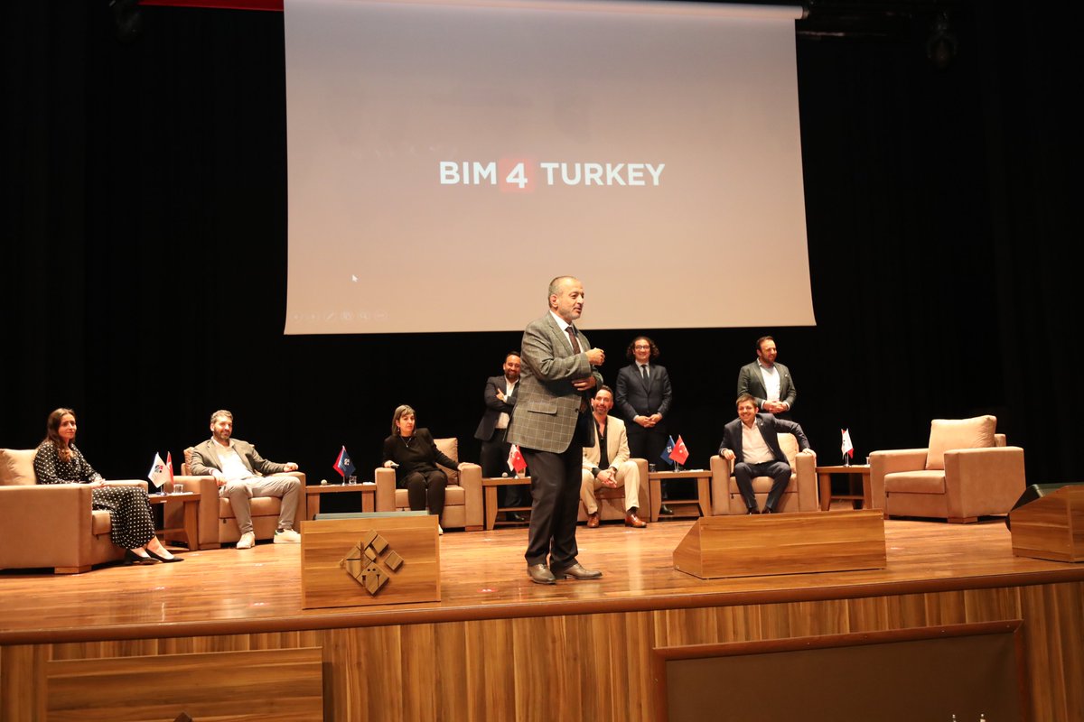 hkunv's tweet photo. .@hkunv ile @BIM4TURKEY iş birliğinde, inşaat sektöründe dijitalleşmenin önemine dikkat çekmek için düzenlenen Dijital İnşaat Zirvesi’nde, sektörde faaliyet gösteren yetkin uluslararası firmaların temsilcileri deneyimlerini öğrencilerle paylaştı.⏬👇⏬
https://t.co/04YXeGIScE https://t.co/re3EHrbCAP